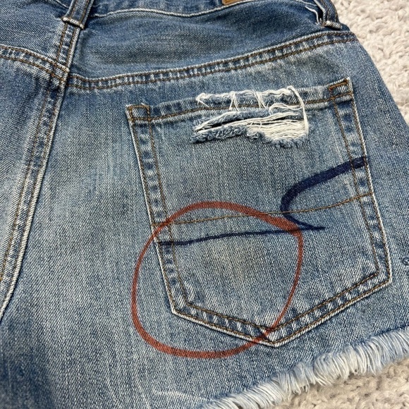 American Eagle Shorts Womens 2 Vintage Hi Rise Festival Button Fly Distressed - Picture 4 of 4